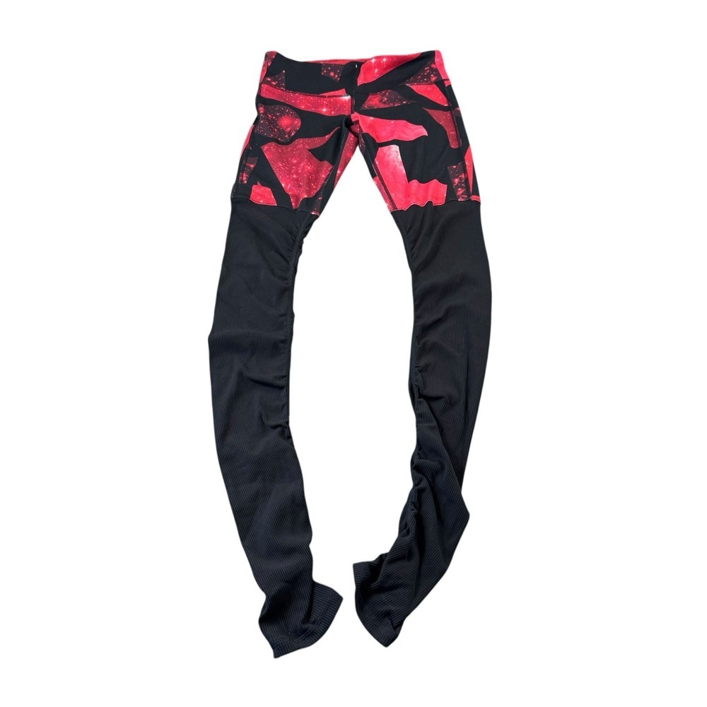 Alo‎ Yoga Sky High Sock Goddess Red Galaxy Legging Size Small